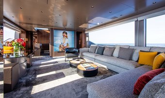 Seven yacht charter lifestyle
