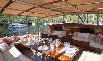 Eugenia VII yacht charter lifestyle