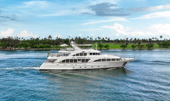 Mamma Mia yacht charter Benetti Motor Yacht
