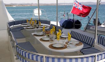 Dream Maldives yacht charter lifestyle