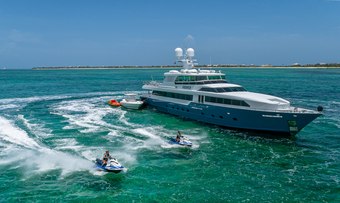 Kashmir yacht charter Broward Motor Yacht