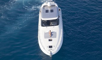 Icare yacht charter lifestyle