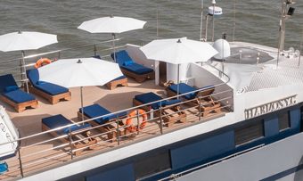Harmony G yacht charter lifestyle