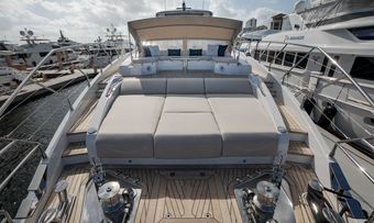 Sea Owl yacht charter lifestyle