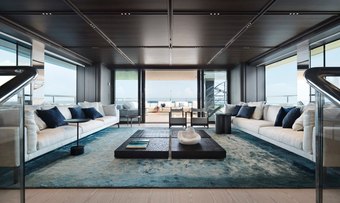 Contigo yacht charter lifestyle