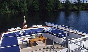 Katania yacht charter lifestyle