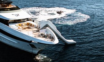 R.M.F yacht charter lifestyle