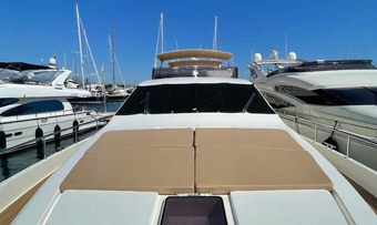 Orlando L yacht charter lifestyle