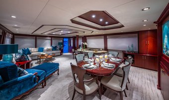 Destiny yacht charter lifestyle