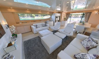 Tuscan Sun yacht charter lifestyle