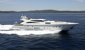 Svea yacht charter lifestyle