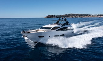 Mirka yacht charter Sunseeker Motor Yacht