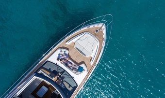 MeSoFa yacht charter lifestyle