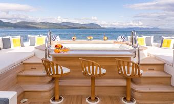 Endless Summer yacht charter lifestyle