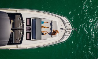 Bazinga yacht charter lifestyle