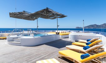 Boadicea yacht charter lifestyle