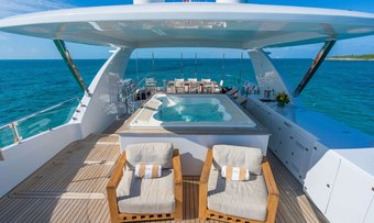 Lady H yacht charter lifestyle