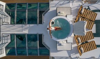 Highlander yacht charter lifestyle
