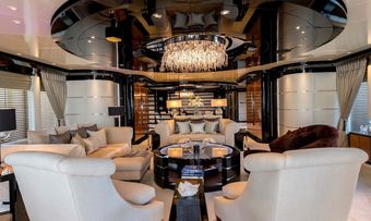 Talisman C yacht charter lifestyle