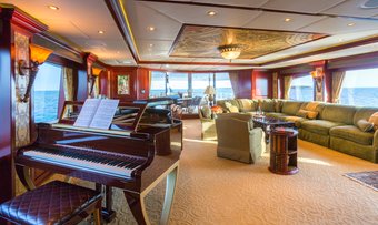 Amarula Sun yacht charter lifestyle