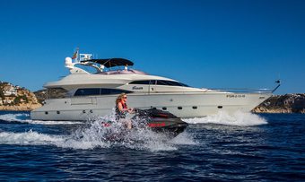 Seraph Primero yacht charter Mochi Craft Motor Yacht