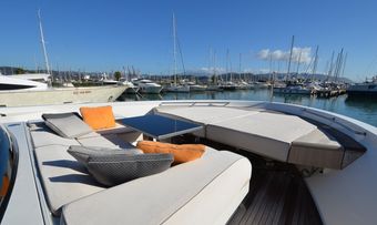 Jacki yacht charter lifestyle
