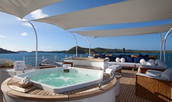 Starfire yacht charter lifestyle