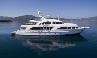 Quest R yacht charter Benetti Motor Yacht