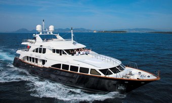 Sea Bluez yacht charter Benetti Motor Yacht