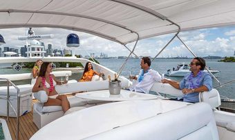 Giuli yacht charter lifestyle