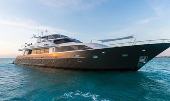 Unbridled yacht charter Crescent  Yachts Motor Yacht