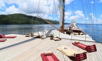 Lamima yacht charter lifestyle