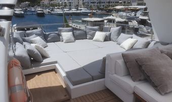 Pacha yacht charter lifestyle