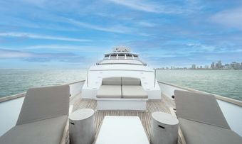 Ocean Drive yacht charter lifestyle