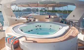 Mamma Mia yacht charter lifestyle