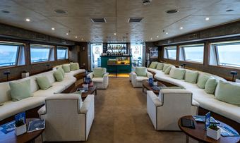Harmony G yacht charter lifestyle
