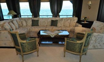 La Stella Dei Mari yacht charter lifestyle