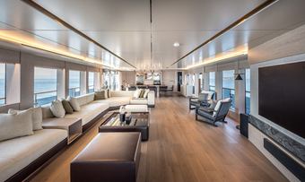 Rockit yacht charter lifestyle