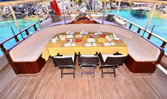 Efe Burak yacht charter lifestyle