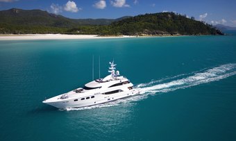 De Lisle III yacht charter Gulf Craft Motor Yacht