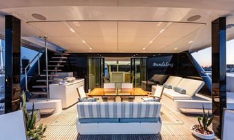 Bundalong yacht charter lifestyle