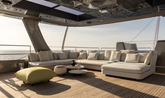 Nalani yacht charter lifestyle