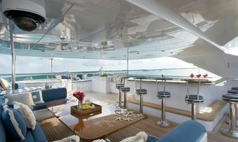 Lady Joy yacht charter lifestyle