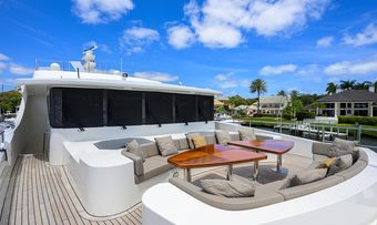 Kimberlie yacht charter lifestyle