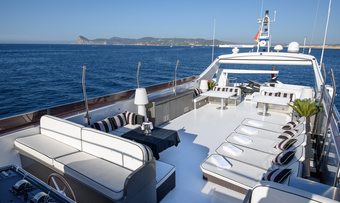 Paula III yacht charter lifestyle