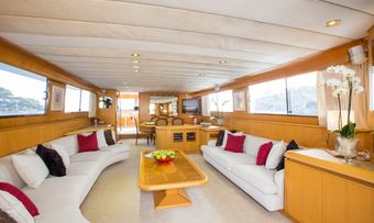 Ace Six yacht charter lifestyle