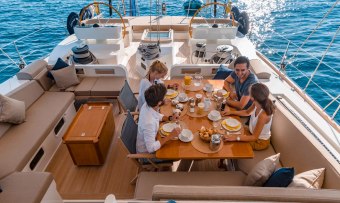 Grand Bleu Vintage yacht charter lifestyle