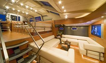 Yamakay yacht charter lifestyle