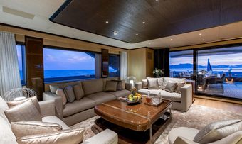 Vertige yacht charter lifestyle