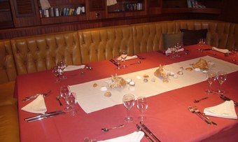 Kairos II yacht charter lifestyle